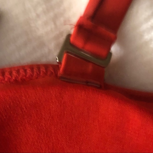 Nicole Miller New York Plus Size V Swimsuit - Picture 3 of 10